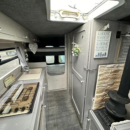 Retro Camper Hire Hotel Dublin Exterior foto